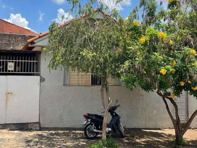 Casa com 3 dormitórios à venda, 136 m² por R$ 195.000 - Fortaleza - Barretos/SP