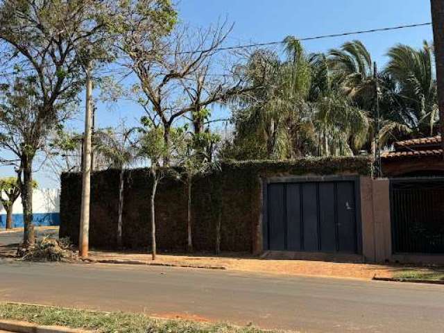 Casa com 3 dormitórios à venda por R$ 2.000.000,00 - Centro - Colina/SP