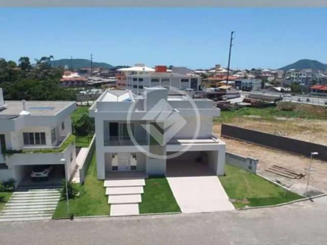 MD/casa de 400 metros quadrados, recém construída nos ingleses, em condomínio de alto padrão, contando com 3 suítes, sendo uma suíte master com dois banheiros e dois closets, um dos banheiros com banh