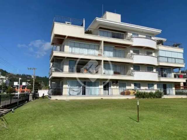 Apartamento pé na areia em Canasvieiras codigo: 76878