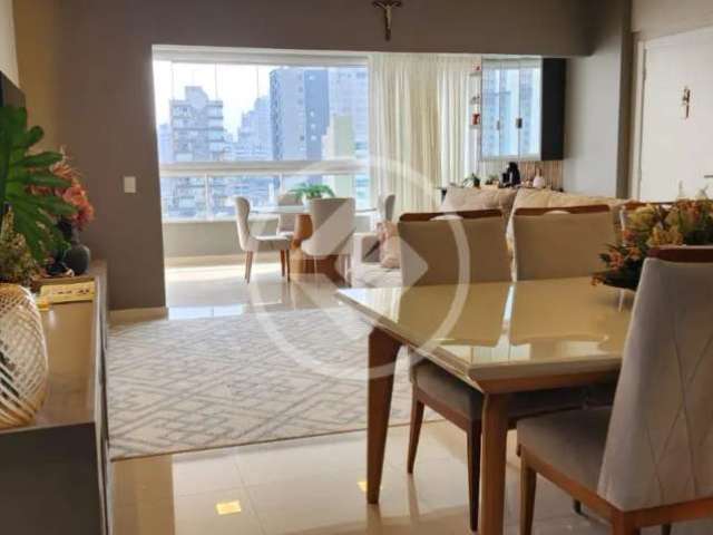 Apartamento Meia Praia codigo: 77481