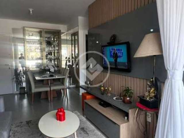 Apartamento Localizado em Coqueiros codigo: 86259