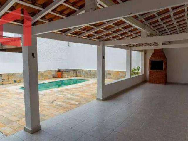 Casa com 3 dormitórios à venda, 226 m² por R$ 680.000 - Jardim Bela Vista - São José dos Campos/SP