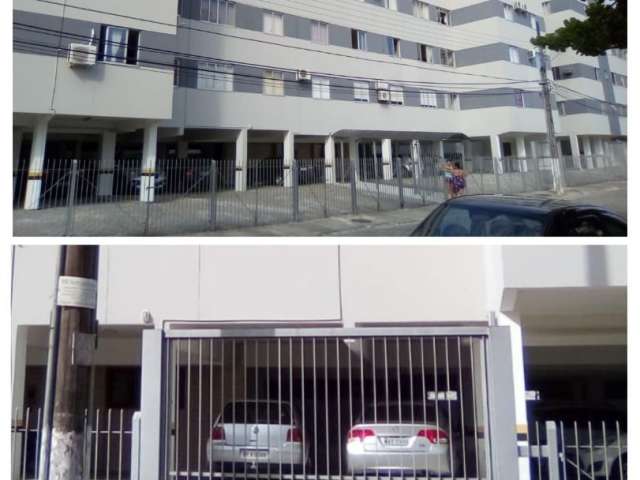 Apartamento no bairro Nossa Senhora do Rosário, São José/SC.