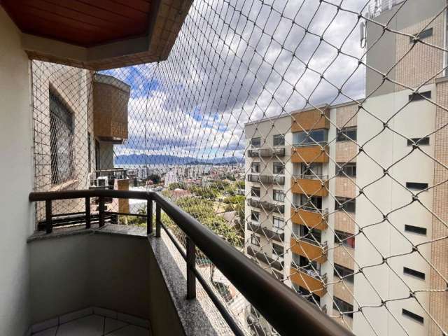 Apartamento no Estreito