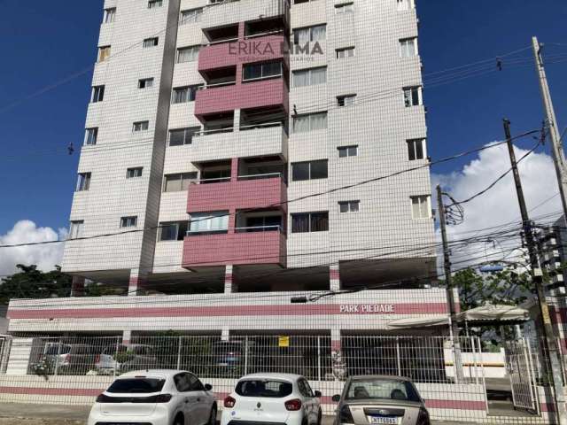 Apartamento de 01 quartos, sala com varanda, cozinha e área de serviço, localizado em Candeias, Jaboatão dos Guararapes - PE.