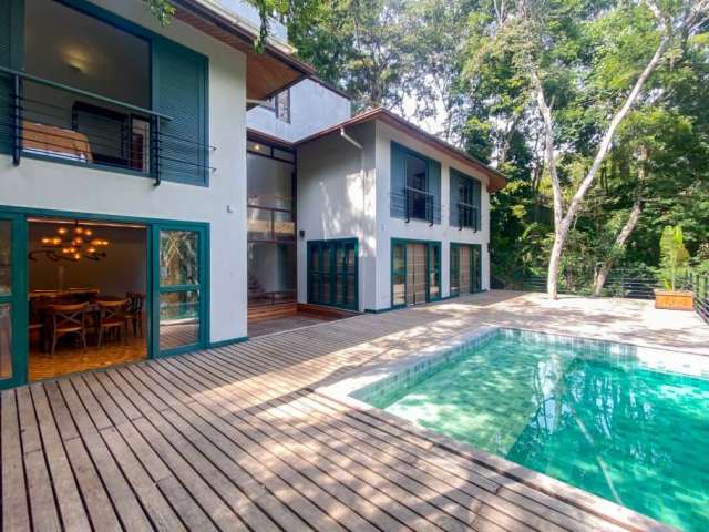 Casa em condomínio fechado com 5 quartos à venda na Estrada da Cachoeira, Itaipava, Petrópolis, 286 m2 por R$ 1.900.000