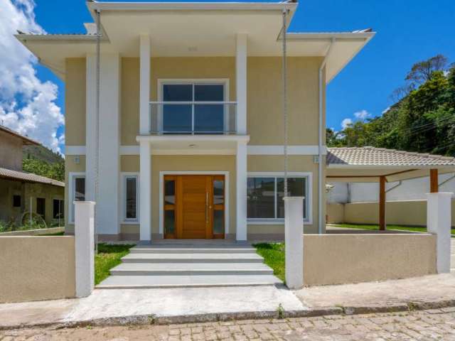 Casa em condomínio fechado com 3 quartos à venda na Estrada Antônio Carvalho Ventura, 1800, Albuquerque, Teresópolis, 220 m2 por R$ 1.200.000