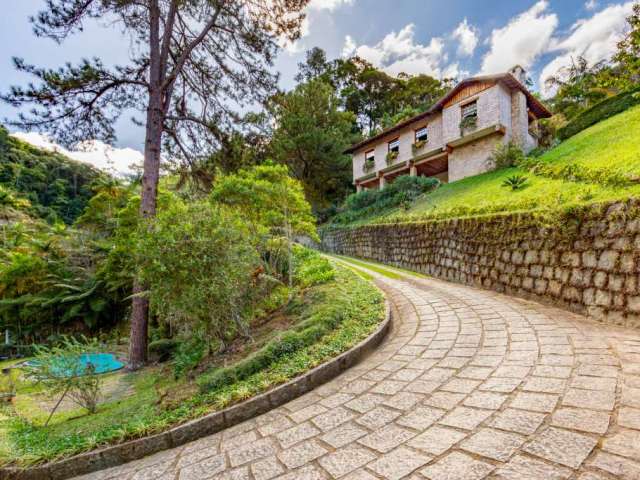 Casa com 5 quartos à venda na Estrada Henrique Claussen, Parque do Imbui, Teresópolis, 390 m2 por R$ 900.000