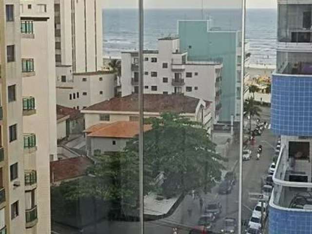 More na Vila Ocian, Praia Grande, a 150 metros da praia!!!!