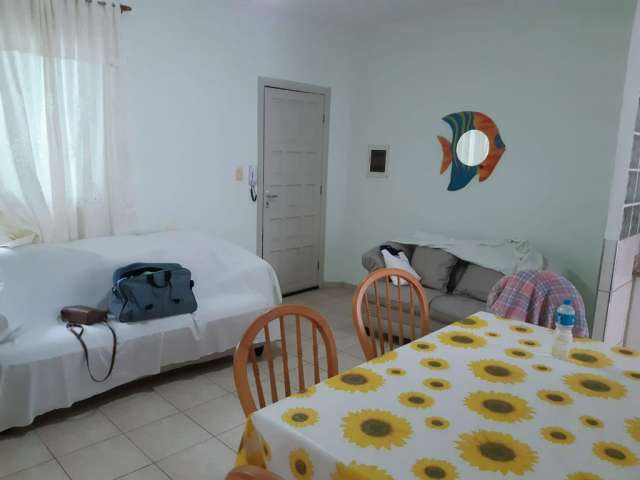 Apartamento no centro de mongaguá!!!!!