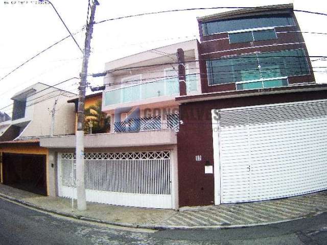 Casa com 3 quartos à venda na Vila Scarpelli, Santo André  por R$ 1.380.000