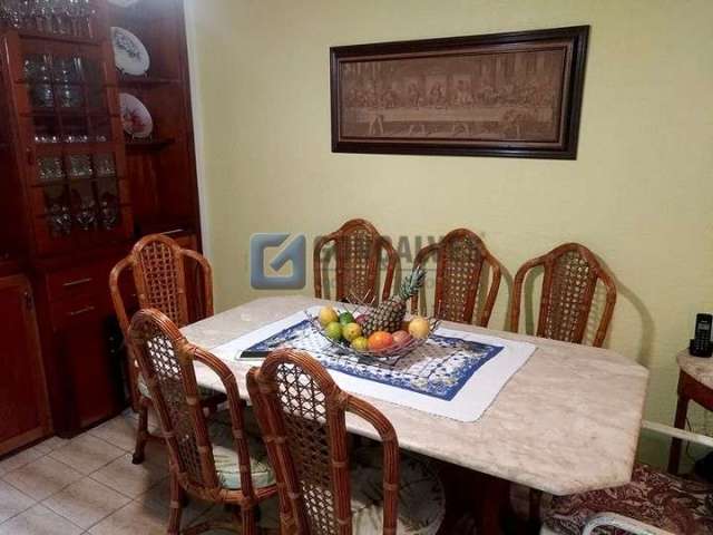 Casa com 3 quartos à venda no Centro, São Bernardo do Campo , 182 m2 por R$ 770.000