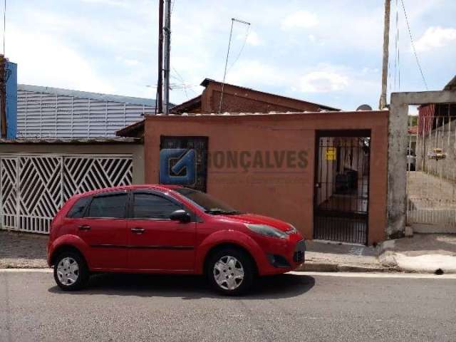 Casa com 4 quartos à venda na Vila Palmares, Santo André  por R$ 520.000