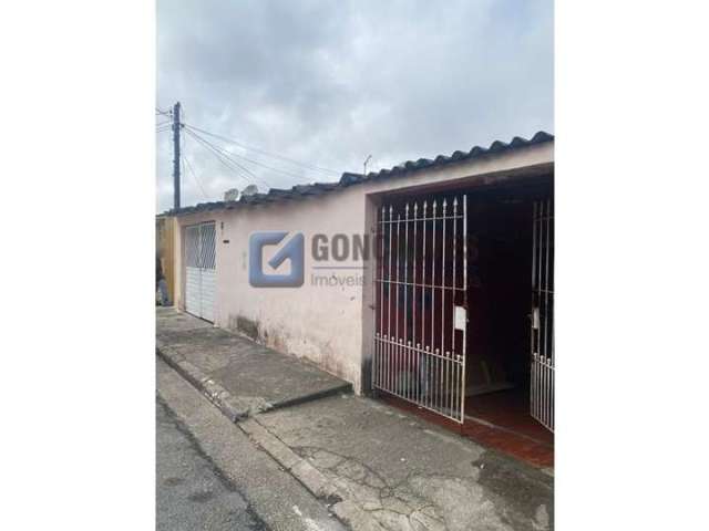 Casa com 8 quartos à venda no Ferrazópolis, São Bernardo do Campo , 305 m2 por R$ 720.000