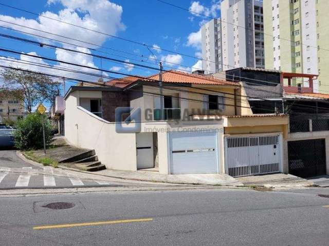 Casa com 3 quartos à venda no Demarchi, São Bernardo do Campo  por R$ 800.000