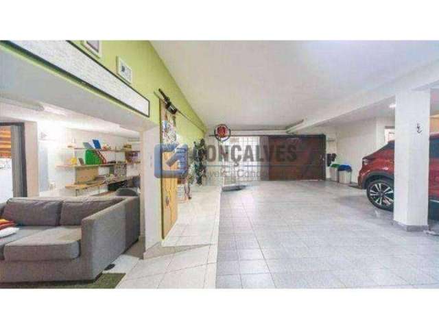 Casa com 3 quartos para alugar no Centro, Santo André , 255 m2 por R$ 8.000