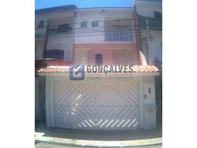 Casa com 3 quartos para alugar no Campestre, Santo André , 211 m2 por R$ 4.800