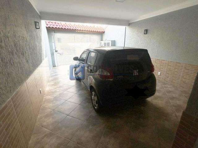 Casa com 3 quartos à venda no Jardim Santo Antônio, Santo André , 192 m2 por R$ 1.115.000