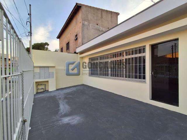 Casa comercial com 3 salas para alugar no Paulicéia, São Bernardo do Campo , 80 m2 por R$ 2.250