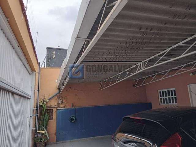 Casa com 3 quartos para alugar no Santo Antônio, São Caetano do Sul , 220 m2 por R$ 8.000