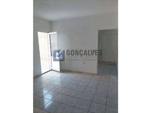 Casa com 1 quarto para alugar no Alves Dias, São Bernardo do Campo , 60 m2 por R$ 1.100