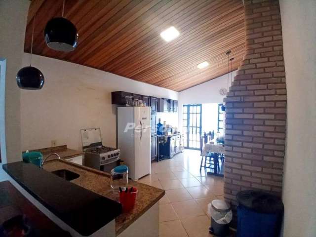 Casa com 2 dormitórios à venda, 180 m² por R$ 480.000,00 - Jardim Independência - Taubaté/SP - CA0903