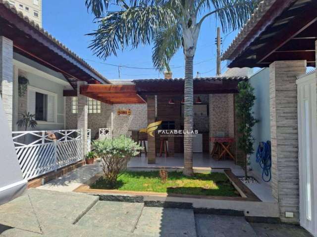 Casa com 3 dormitórios à venda, 173 m² por R$ 990.000,00 - Vila Nova Medeiros - Jundiaí/SP