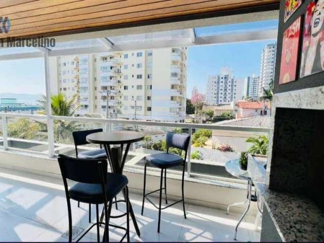 Ótimo Apartamento com Vista Livre e Mar em Localização Privilegiada