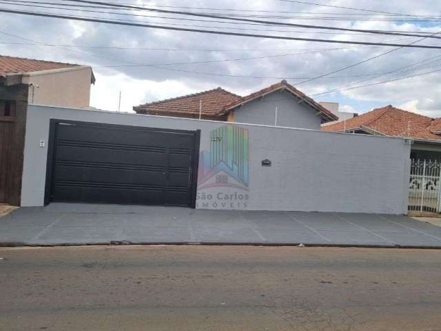 Casa com 3 quartos à venda na Rua Padre Teixeira, 3365, Centro, São Carlos, 145 m2 por R$ 750.000