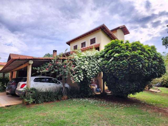 Casa com 3 dormitórios, 360 m² - venda por R$ 1.500.000,00 ou aluguel por R$ 8.000,00/mês - Pinheiros Tênis Village - Cotia/SP