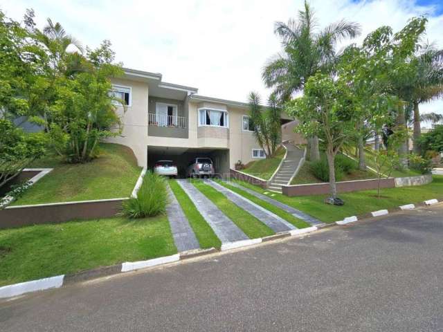 Casa com 4 dormitórios à venda, 272 m² por R$ 1.450.000,00 - Parque das Artes - Embu das Artes/SP