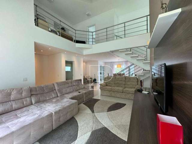 Casa com 3 dormitórios à venda, 370 m² por R$ 1.800.000,00 - Santa Adélia - Vargem Grande Paulista/SP