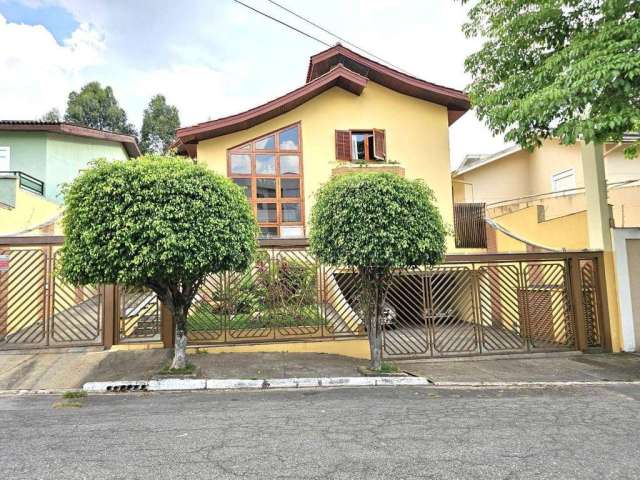 Ótima casa  localizada em  bairro residencial, ruas arborizadas e tranquilas, Parque dos Príncipes Zona Oeste/SP