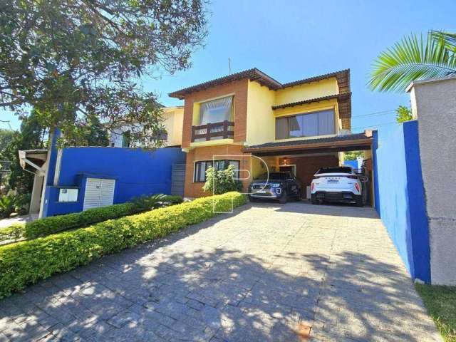 Casa com 4 dormitórios à venda, 300 m² por R$ 1.600.000,00 - Jardim das Flores - Cotia/SP