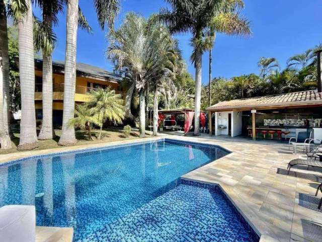 Casa com 4 dormitórios à venda, 608 m² por R$ 3.800.000,00 - Palos Verdes - Carapicuíba/SP