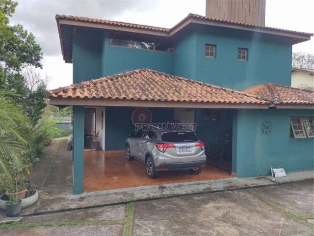 Casa com 2 dormitórios à venda, 269 m² por R$ 900.000,00 - Colina (Caucaia do Alto) - Cotia/SP