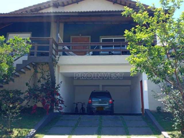 Casa com 3 dormitórios à venda, 226 m² por R$ 1.350.000,00 - Granja Viana - Cotia/SP