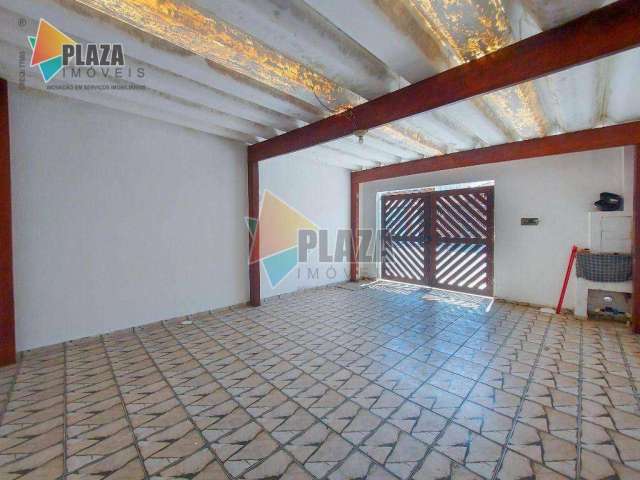 Casa com 3 dormitórios à venda, 140 m² por R$ 480.000,00 - Vila Assunção - Praia Grande/SP