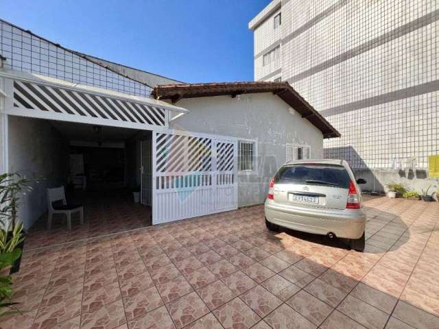 Casa com 2 dormitórios para alugar, 53 m² por R$ 3.100,00/mês - Mirim - Praia Grande/SP