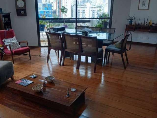 Apartamento em Pinheiros  -  São Paulo