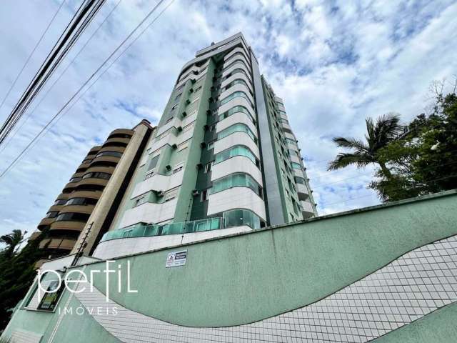 Apartamento amplo à venda - 1 suíte + 2 quartos - 2 vagas individuais - Bairro Bucarein - Joinville/SC.