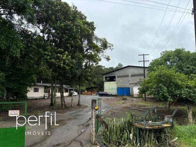 Galpão Industrial à venda com 650m² na BR 101 Araquari, SC - Bairro Rainha!