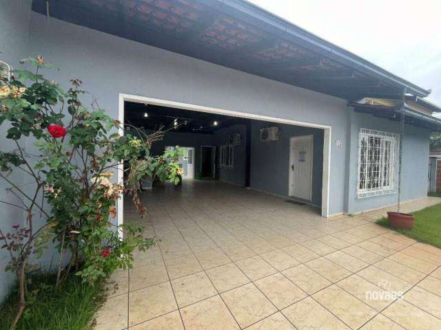 Casa com 3 dormitórios à venda, 161 m² por R$ 550.000,00 - Comasa - Joinville/SC