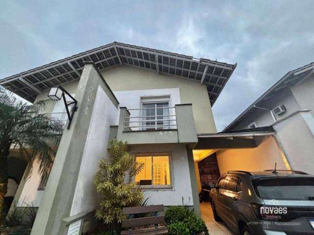 Casa em condomínio fechado com 3 dormitórios (sendo uma suíte) à venda, 140 m² por R$ 935.000 - Costa e Silva - Joinville/Santa Catarina