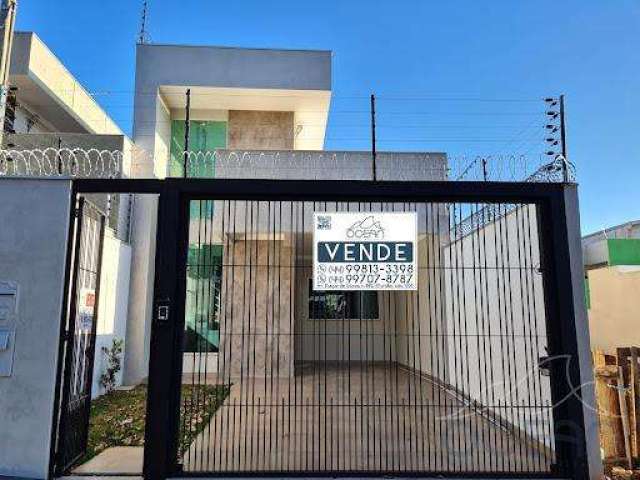 Casa à venda em Maringá no Jardim Ipanema, com 3 quartos, com 200 m² de construção