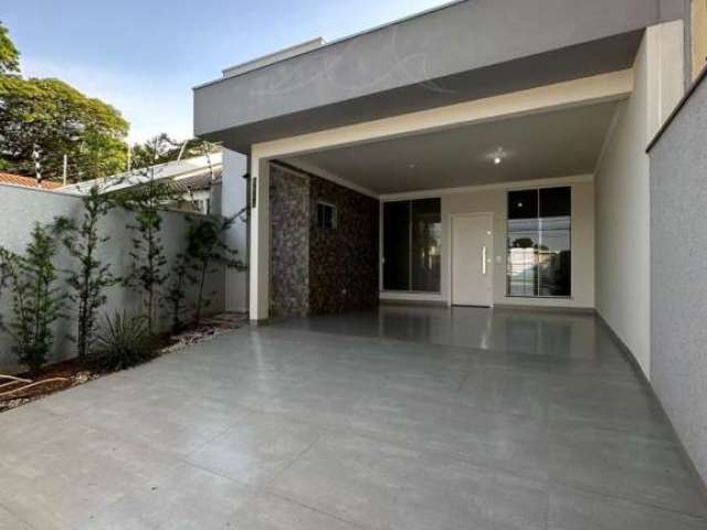 Casa à venda em Maringá, Vila Morangueira, com 3 quartos, com 142 m²