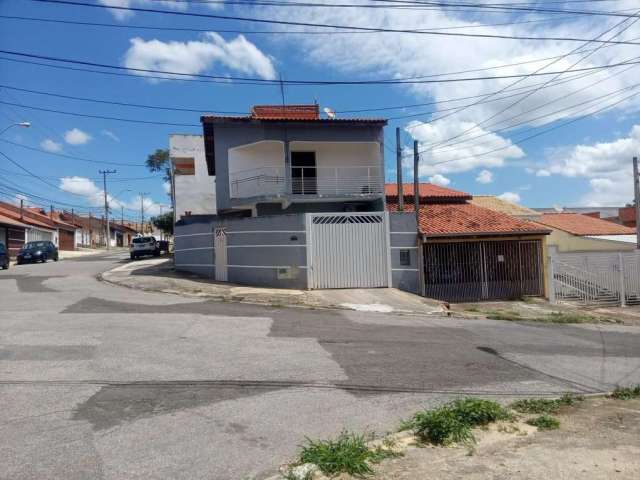 Casa para Venda em Sorocaba, Jardim Montreal, 3 dormitórios, 1 suíte, 3 banheiros, 2 vagas