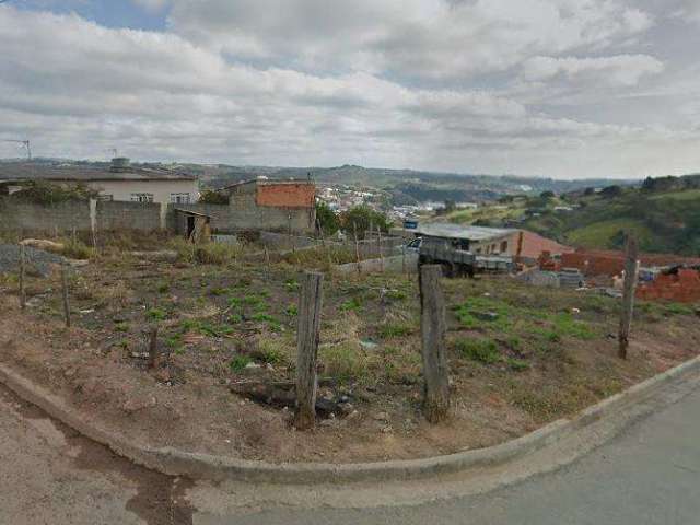 Terreno para Venda em Piedade, Vila Amâncio