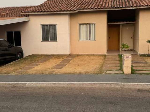 Vendo Casa   no Condomínio Residencial Acácia, 2 quartos, sala, cozinha americana, 2 garagens desco